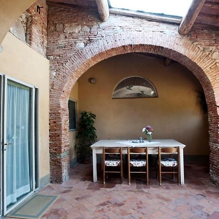 B&B Glicine E Luna Cascina Exterior photo
